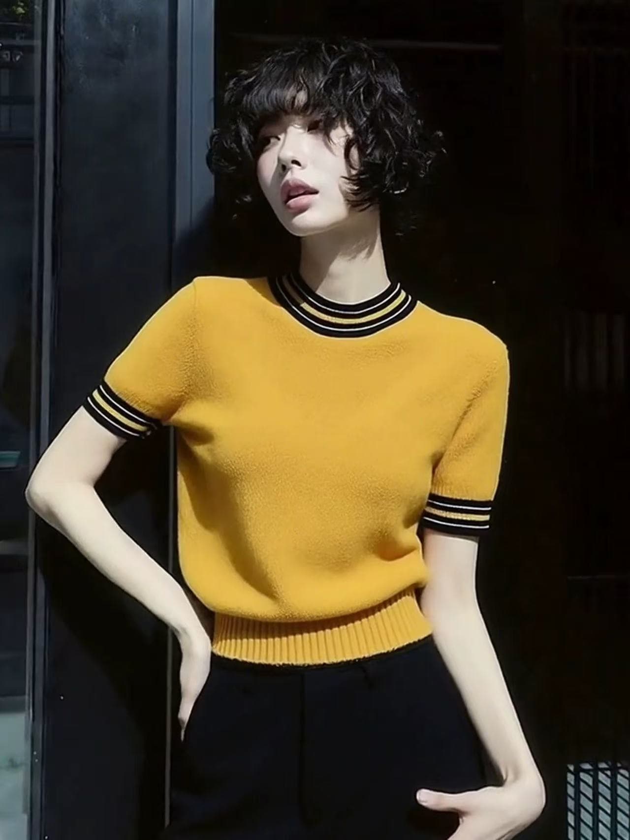 배색 반팔 니트 스웨터 고유 한 연령 감소 아름다운 슬림해 보이는 맨위 여름 느긋한 캐주얼 다용도 편안함 기본 셔츠 상세 이미지 5