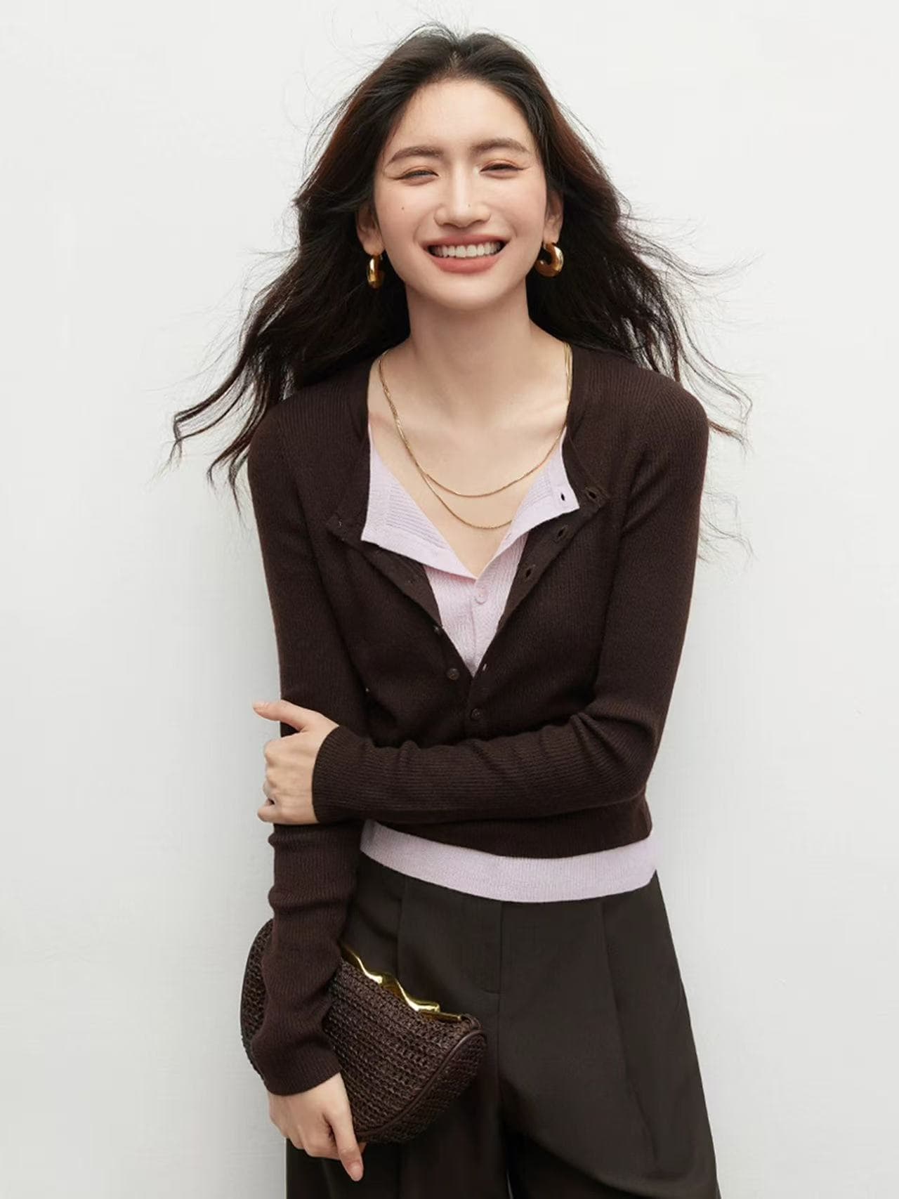 한국 스타일 패치워크 색상 페이크 레이어드 니트 스웨터 여성 2026 가을 새로운 수 있습니다. 이슬 리 착용 가져 가라. 디자인 센스 아니요 명중 섹션 맨위 상세 이미지 4