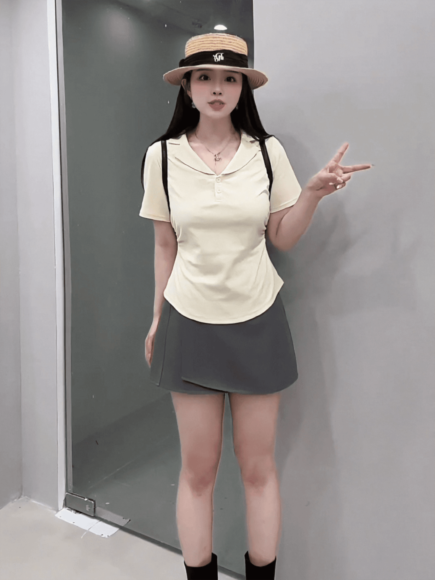경관 그림 정가 슈퍼 화재 연령 감소 반팔 티셔츠 여성 2026 새로운 디자인 센스 작은 대중 허리 수축 슬림해 보이는 맨위 상세 이미지 6