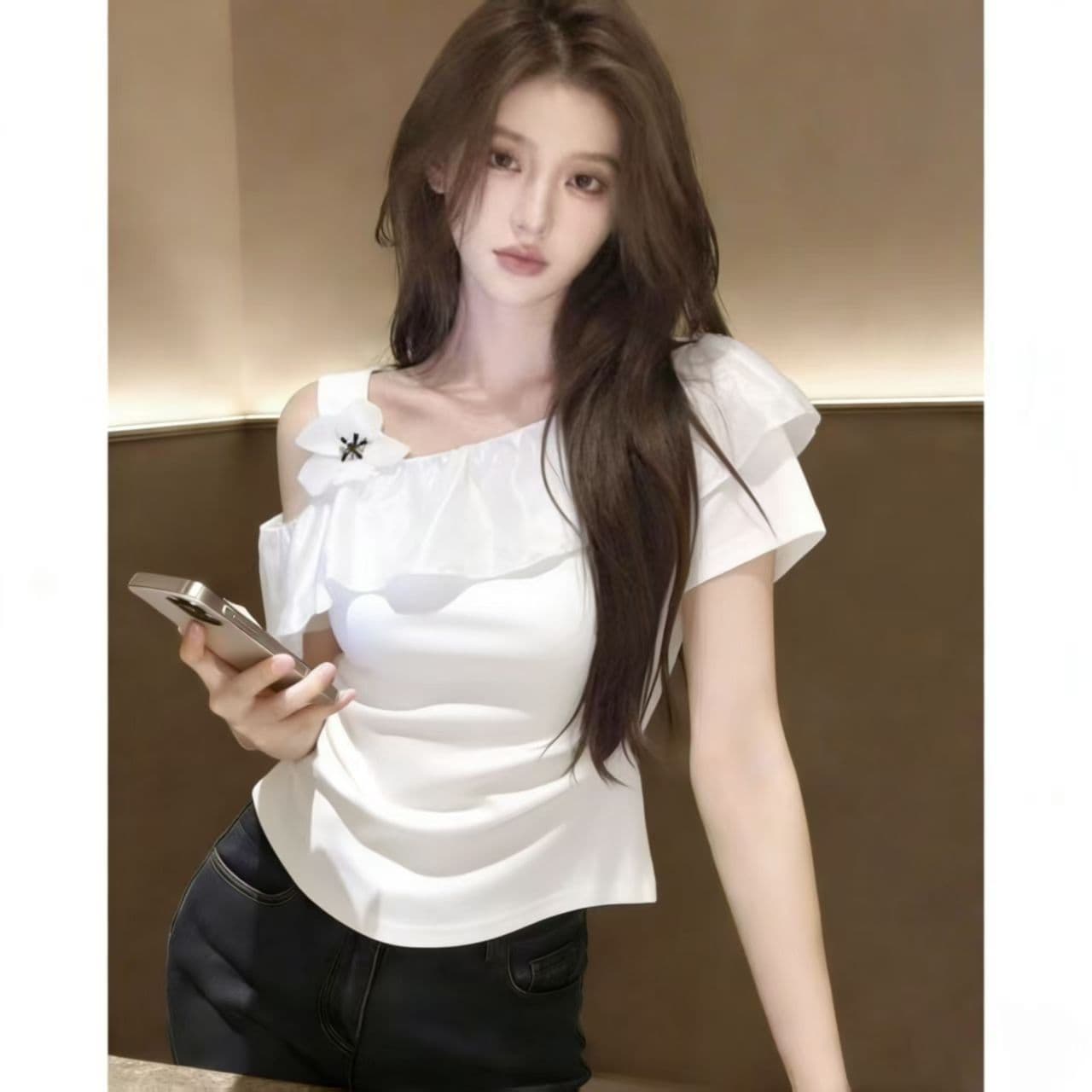 2026 무거운 작업 3 차원 꽃 반팔 티셔츠 여름 새로운 슬림해 보이는 허리 수축 외국 가스 품격 몸매 가꾸기 오프숄더 맨위 상세 이미지 1