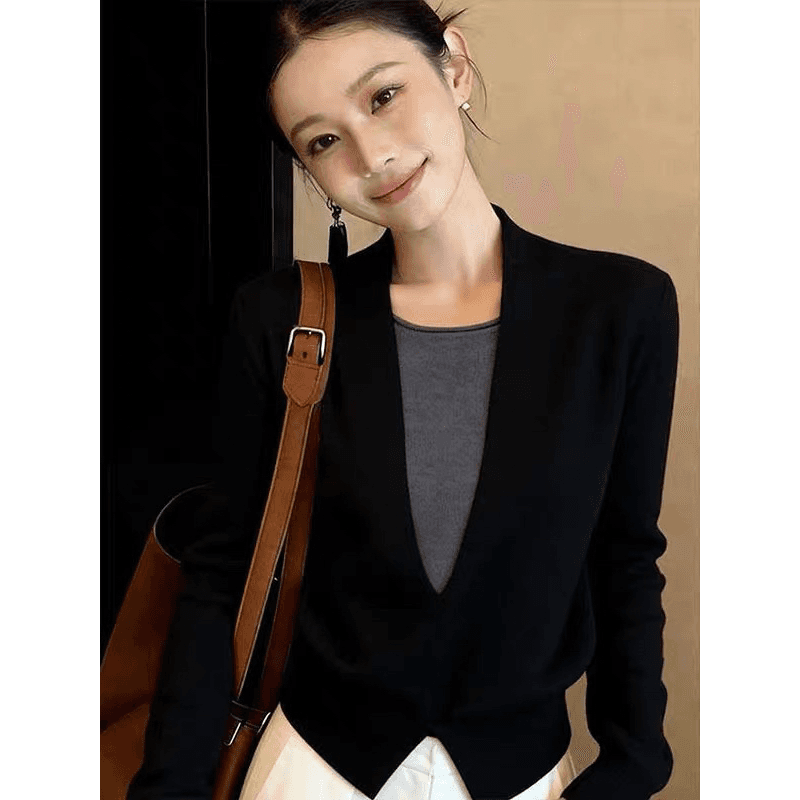 슈퍼 잘 생긴 검정색 허리 수축 페이크 레이어드 맨위 여성 2026 년 가을 새로운 디자인 센스 쇼트 스타일 긴팔 티셔츠 이미지 4