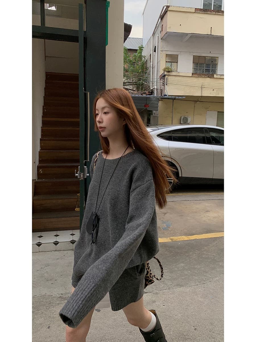 레드 맨 파빌리온 착용 가져 가라. 세트 가을 2026 슈퍼 화재 연령 감소 회색 전체 집합 고급 센스 니트 투피스 세트 스웨터 상세 이미지 4