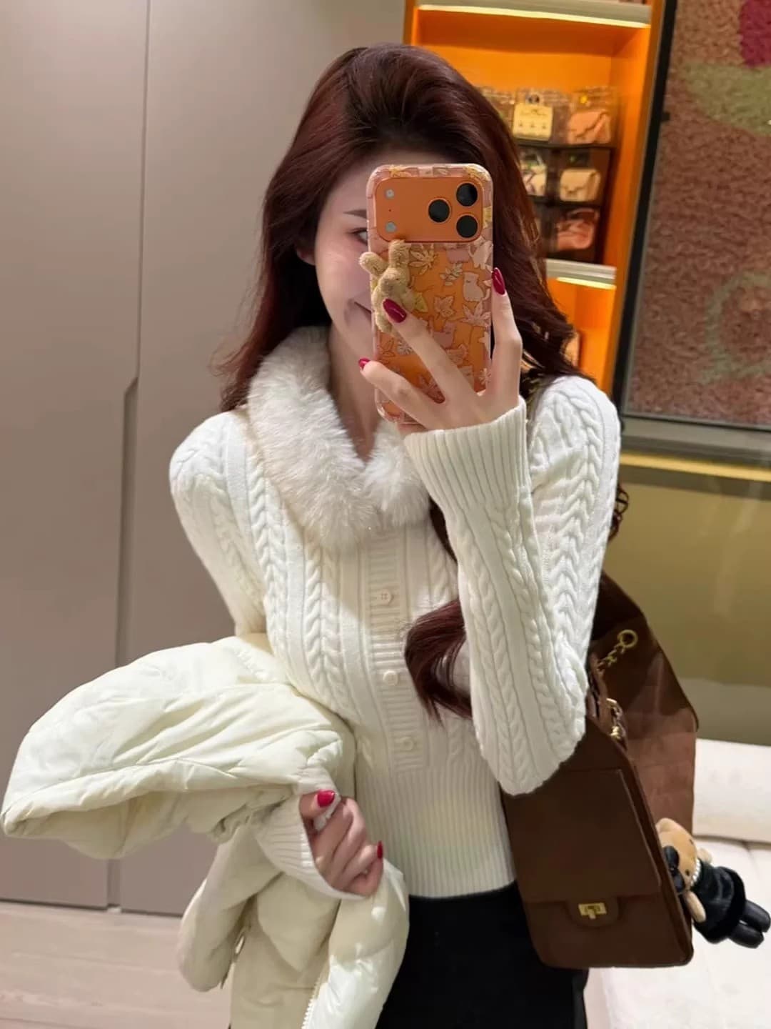 프랑스식 탈착식 모피 칼라 회색 풀오버 꽈배기 스웨터 여자 겨울 새로운 보온 느긋한 바람 니트 스웨터 맨위 이미지 3