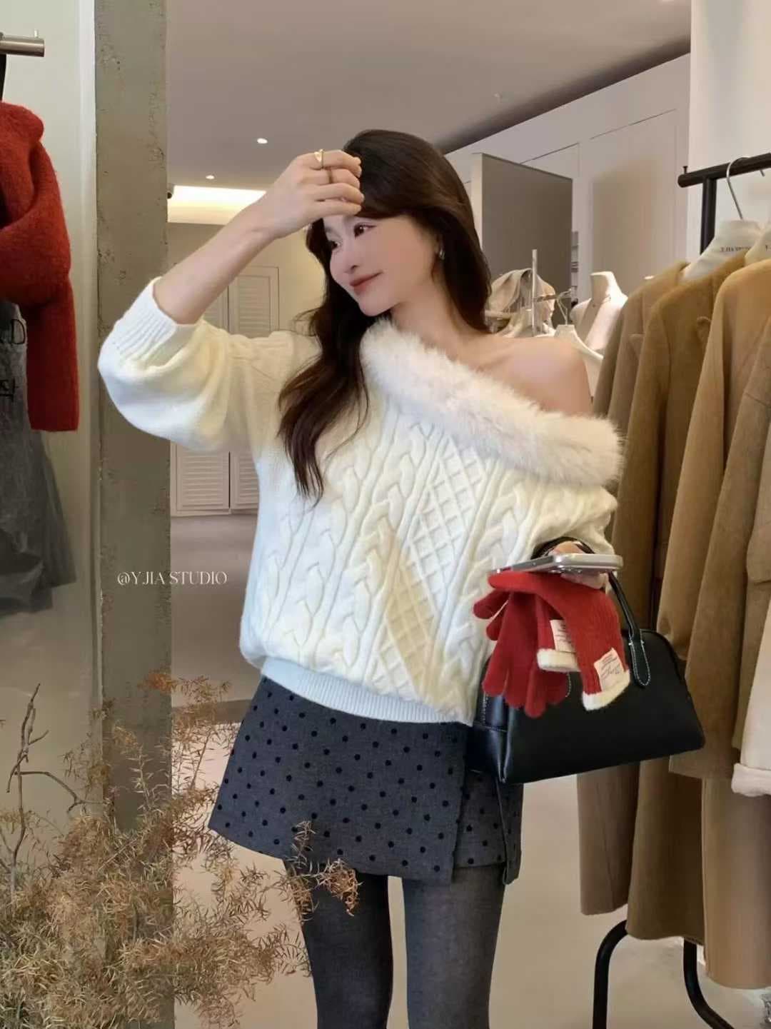 한 부서 오프숄더 모피 칼라 긴팔 스웨터 여자 가을 겨울 순수한 욕망 품격 루즈핏 슬림해 보이는 느긋한 풀오버 오프숄더 맨위 상세 이미지 8