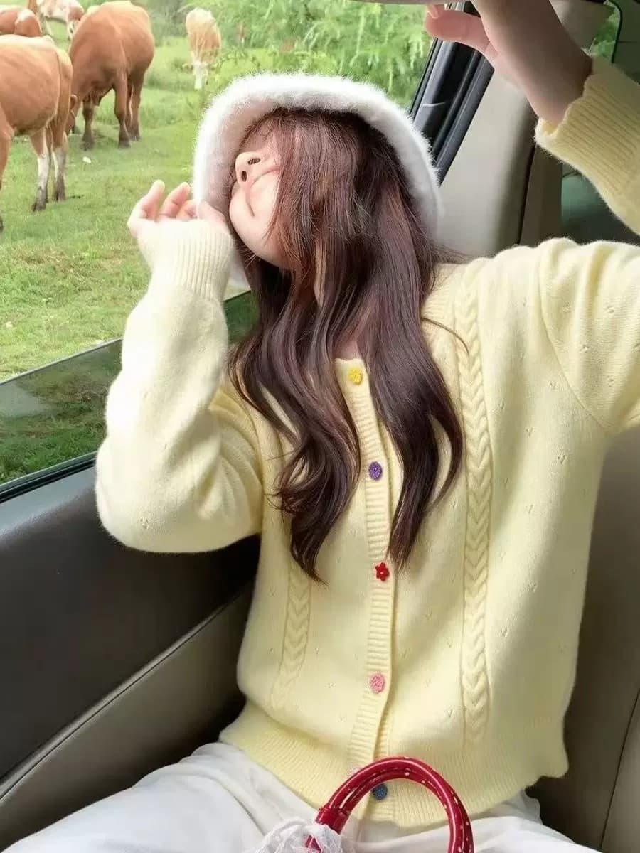 한 부서 Chic 단일 행 무지개 꽃 버클 라운드 넥 트위스트 꽃 니트 스웨터 오픈 가디건 여성 가을 겨울철 루즈핏 다용도 맨위 이미지 4