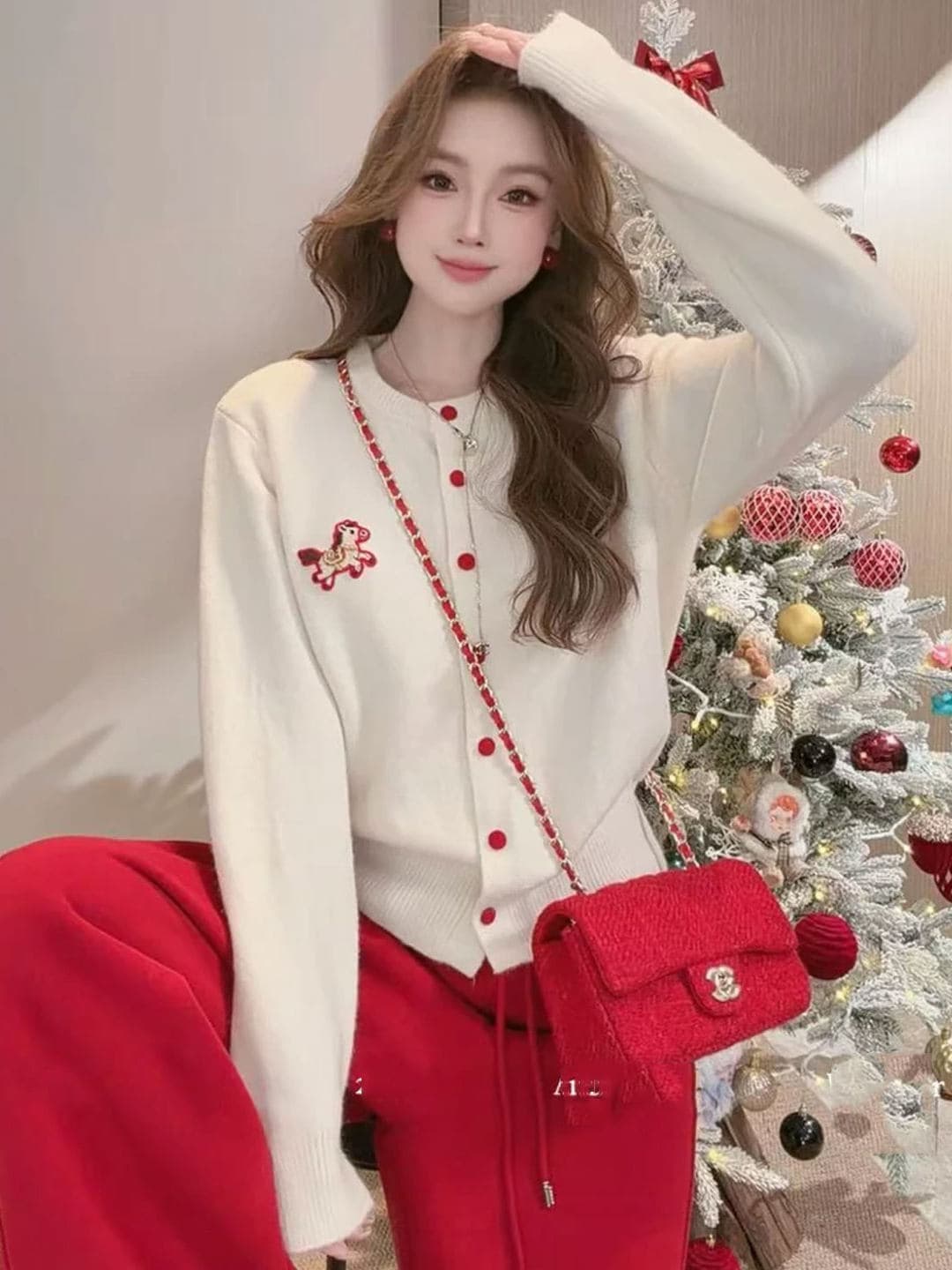 한 부서 레트로 작은 말 자수 색상 버클 라운드 넥 니트 오픈 가디건 여성 가을 겨울 루즈핏 느긋한 고급 센스 스웨터 코트 상세 이미지 2