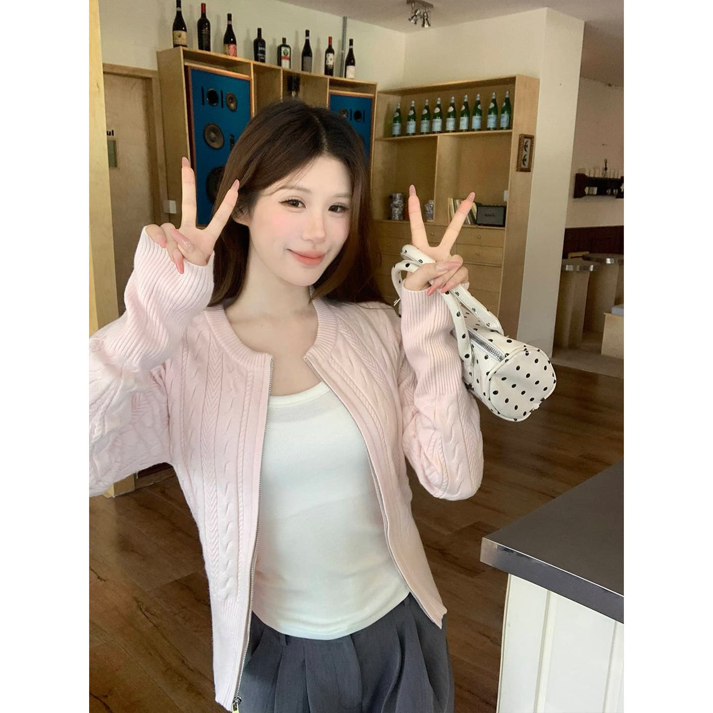 가을 겨울 지퍼 라운드 넥 트위스트 벚꽃 셔츠 스웨터 여성 코트 새로운 몸매 가꾸기 슬림해 보이는 인사이드 가져 가라. 만나는 맨위 니트 여성 이미지 3