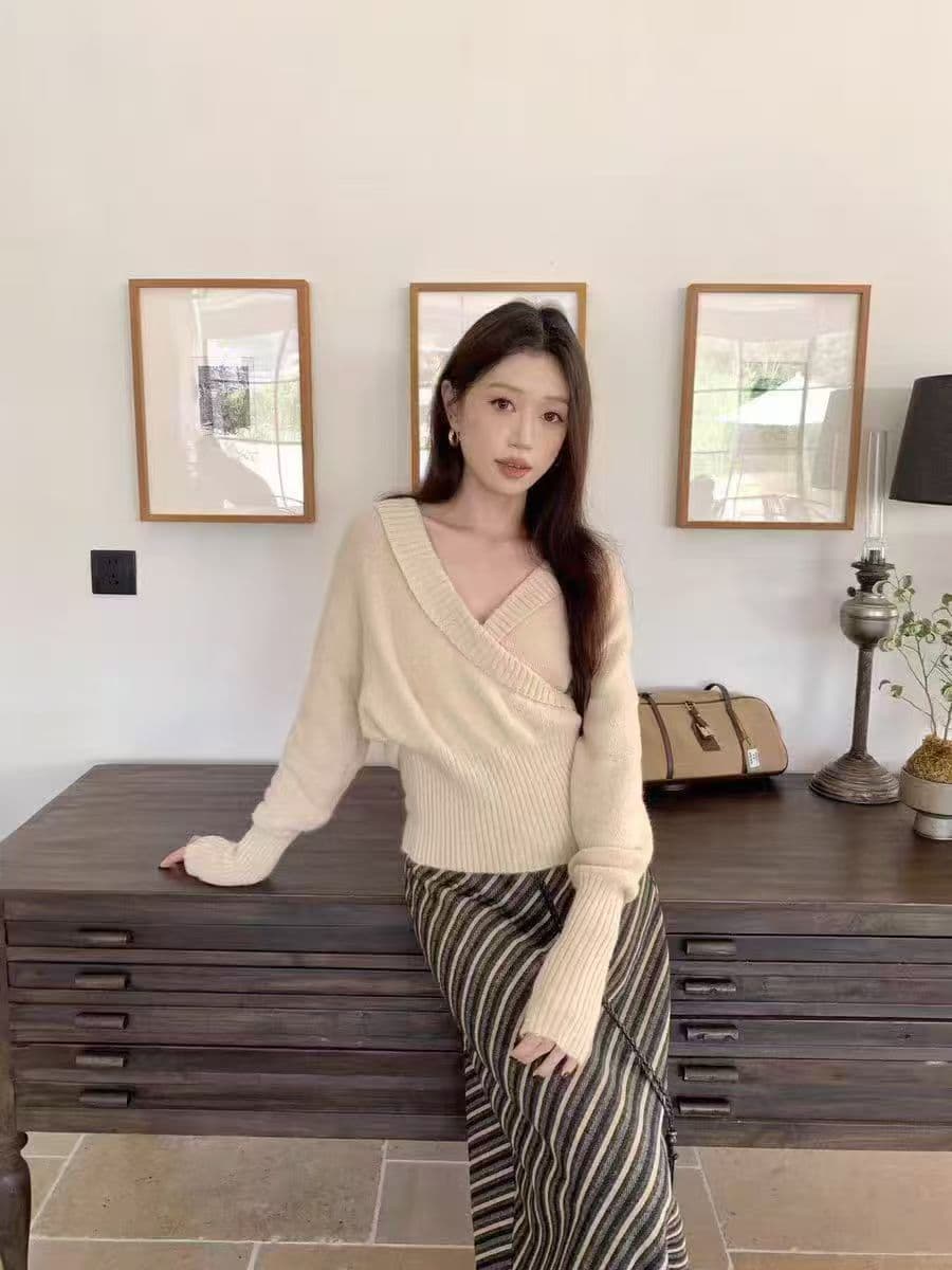 리 줘 Connaught mpby 수 있습니다. 나이 패션 개성 품격 디자인 섹션 풀오버 니트 스웨터 슬림해 보이는 고급 센스 맨위 이미지 2
