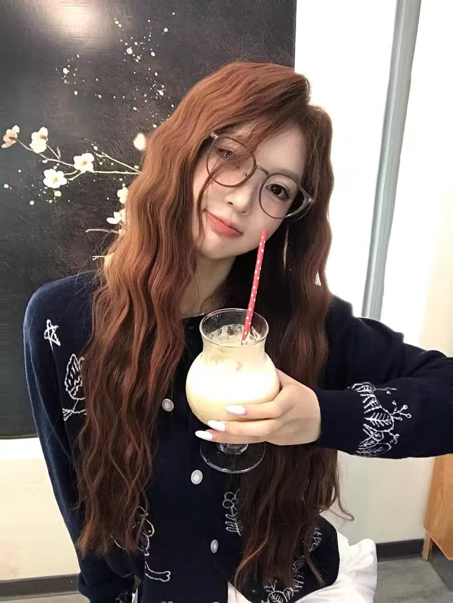 강아지 니트 스웨터 오픈 가디건 여성 2025 새로운 가을 루즈핏 한 부서 이른 가을 스웨터 코트 맨위 이미지 4
