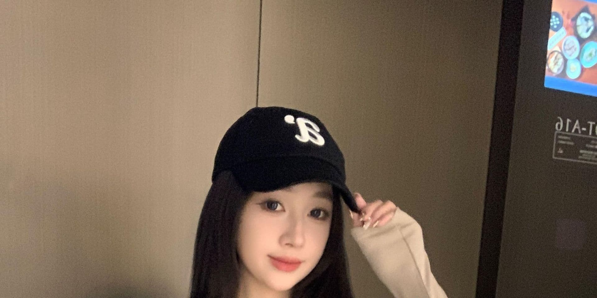 재고 있음 봄 미니멀리즘 아메리칸 핫걸 몸매 가꾸기 디스플레이 몸 반 개방 버클 후드 티 스웨터 허리 수축 인사이드 가져 가라. 긴팔 맨위 상세 이미지 17