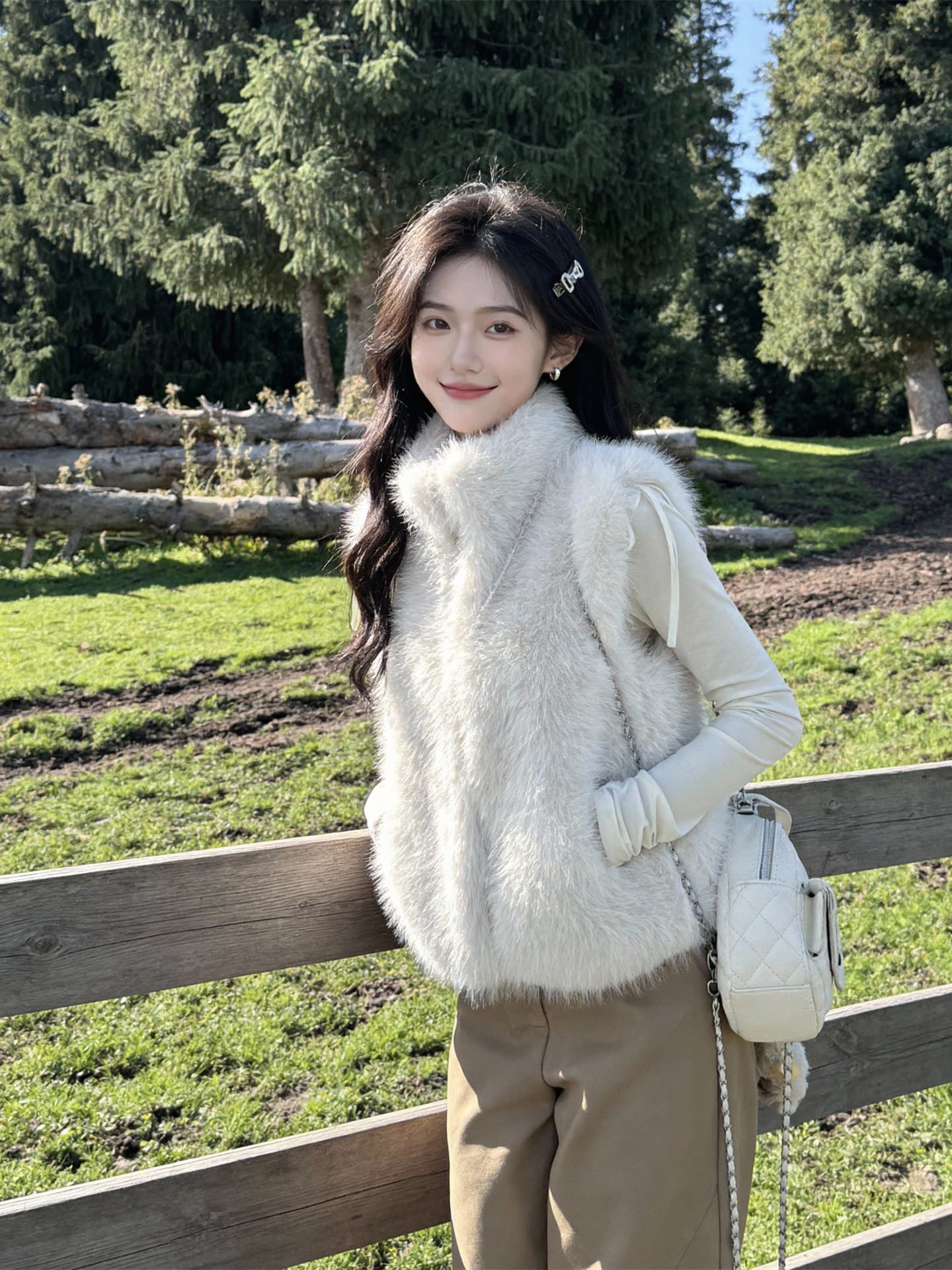 2026 새로운 베스트 조끼 작은 키 작은 대중 디자인 센스 소녀 외출용 환경 보호 모피 스탠드 칼라 재킷 맨위 이미지 4