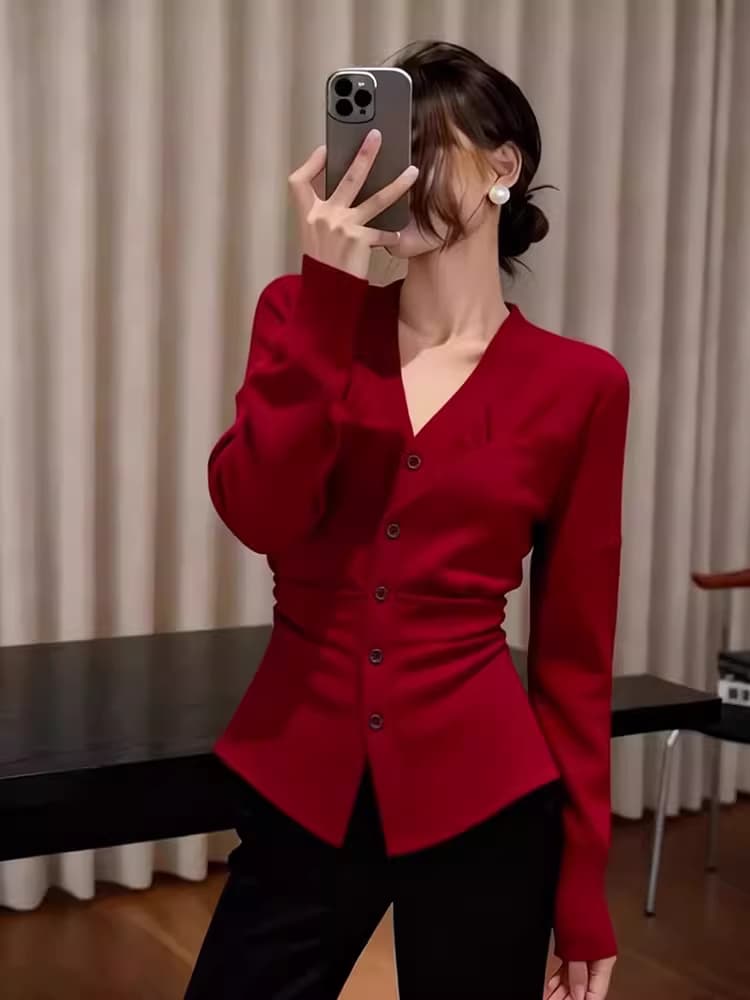 세련된 빅 사이즈 주름 허리 수축 몸매 가꾸기 슬림해 보이는 V넥 티셔츠 여성 의류 고급 센스 빨간색 오픈 가디건 긴팔 다용도 맨위 상세 이미지 9