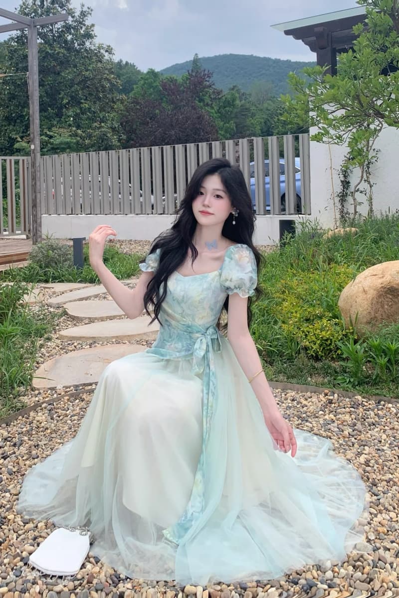 차 휴식 프랑스식 달콤함 신선함 도파민 고급 센스 헤일로 염색 프린트 패치워크 망사 허리 수축 페이크 레이어드 드레스 상세 이미지 11