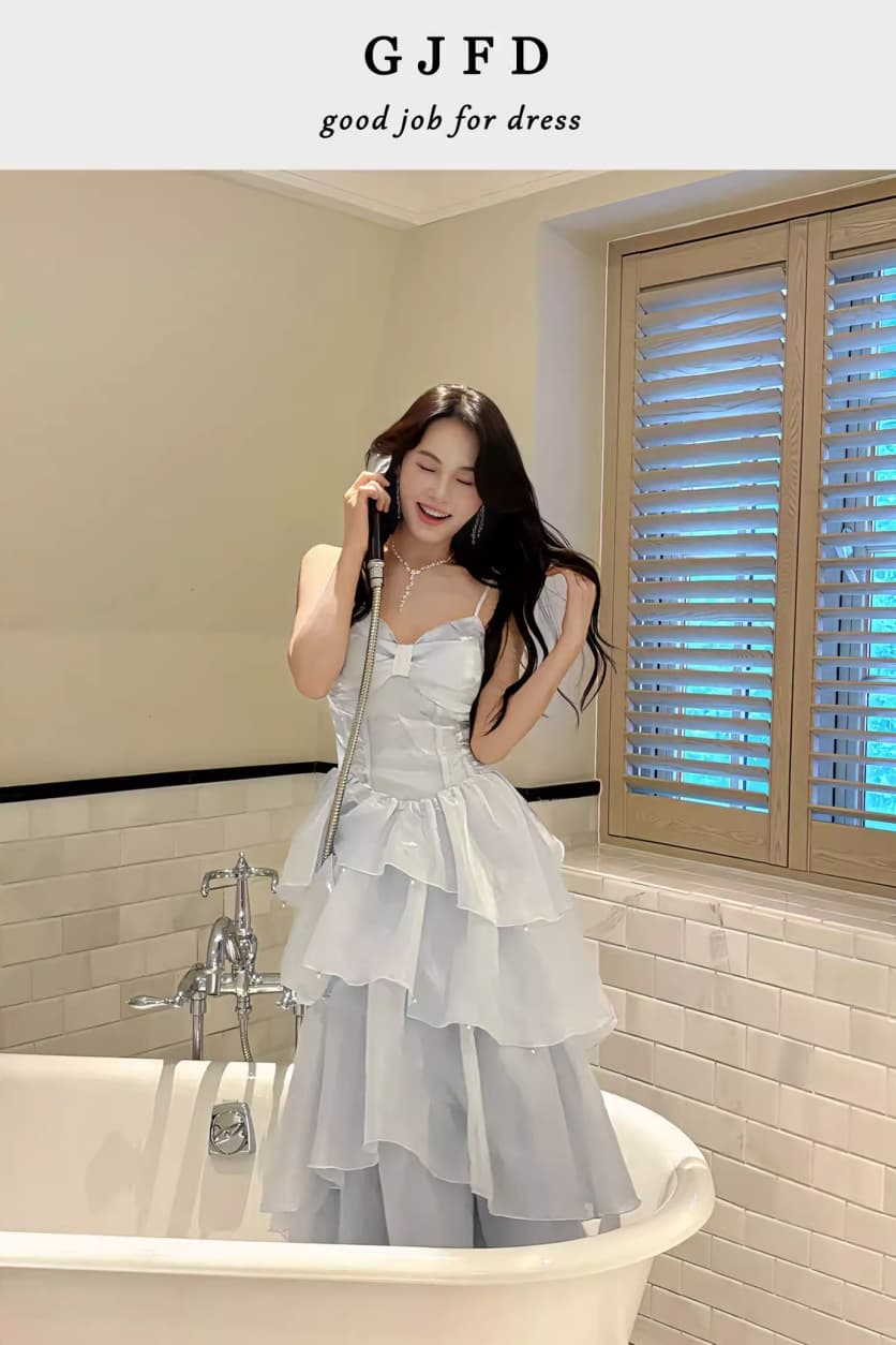 프랑스식 사소한 파란색 슬립 몸매 가꾸기 드레스 생일 예복 나비 매듭 디자인 작은 대중 우아함 여러 단계 치마 상세 이미지 2