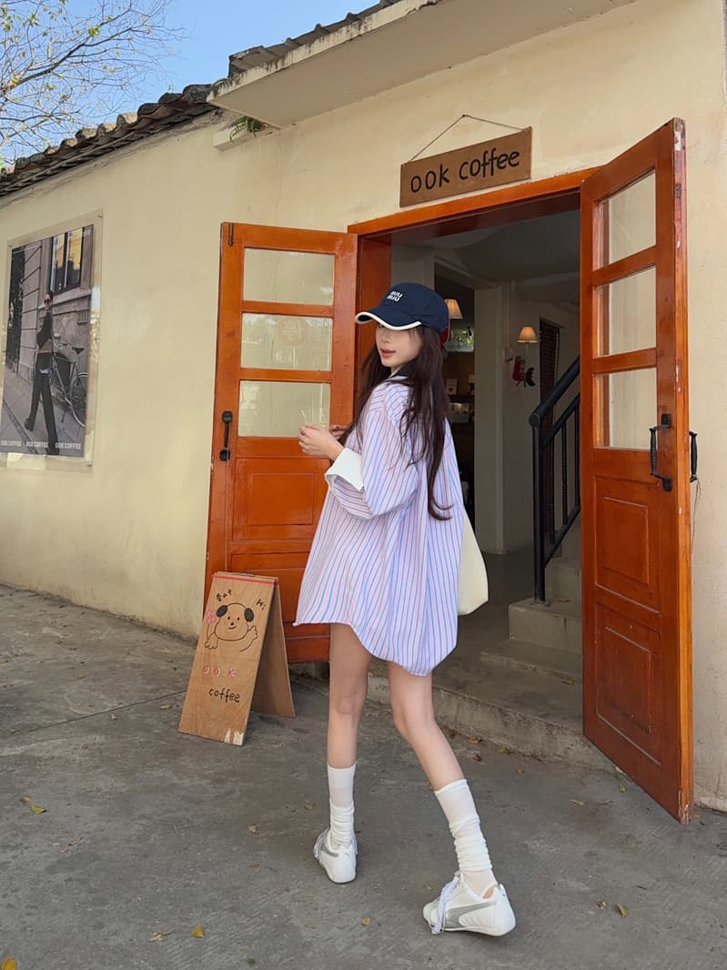 한 부서 고급 센스 작은 대중 디자인 스트라이프 패치워크 뒤집다 소매 맨위 블라우스 2026 봄 Chic 루즈핏 재킷 상세 이미지 13