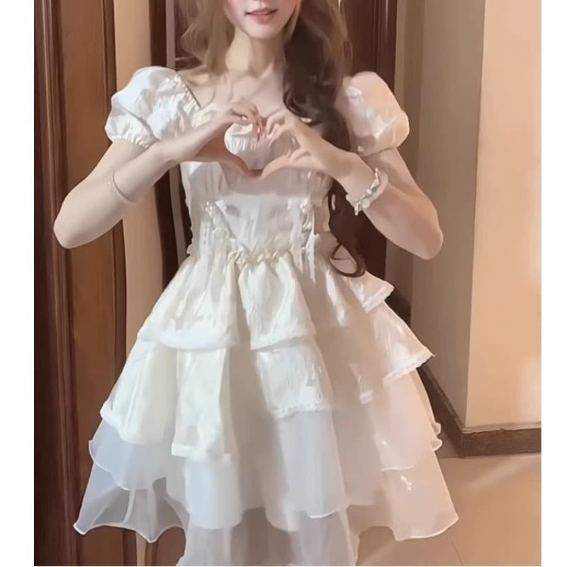 달콤한 핫걸 여성 드레스 여름 프랑스식 첫사랑 거품 소매 부드러운 공주 드레스 디자인 센스 허리 수축 퍼프 치마 이미지 2
