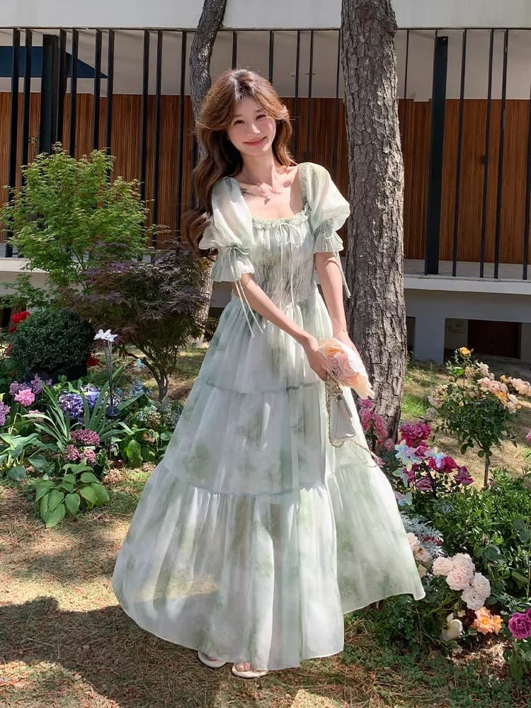 프랑스식 낭만주의 광장 칼라 꽃무늬 드레스 여름 요정 2026 새로운 봄 가을 부드러운 품격 슈퍼 요정 휴가 롱 스커트