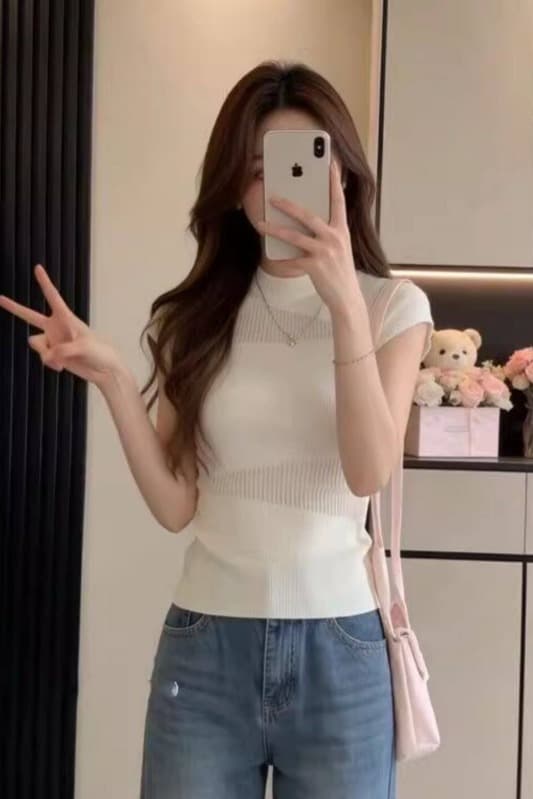 Chic 여름 프랑스식 라운드 넥 홀로우 아웃 티셔츠 여성 고급 센스 얼음 실크 니트 반팔 불규칙 몸매 가꾸기 맨위 이미지 6