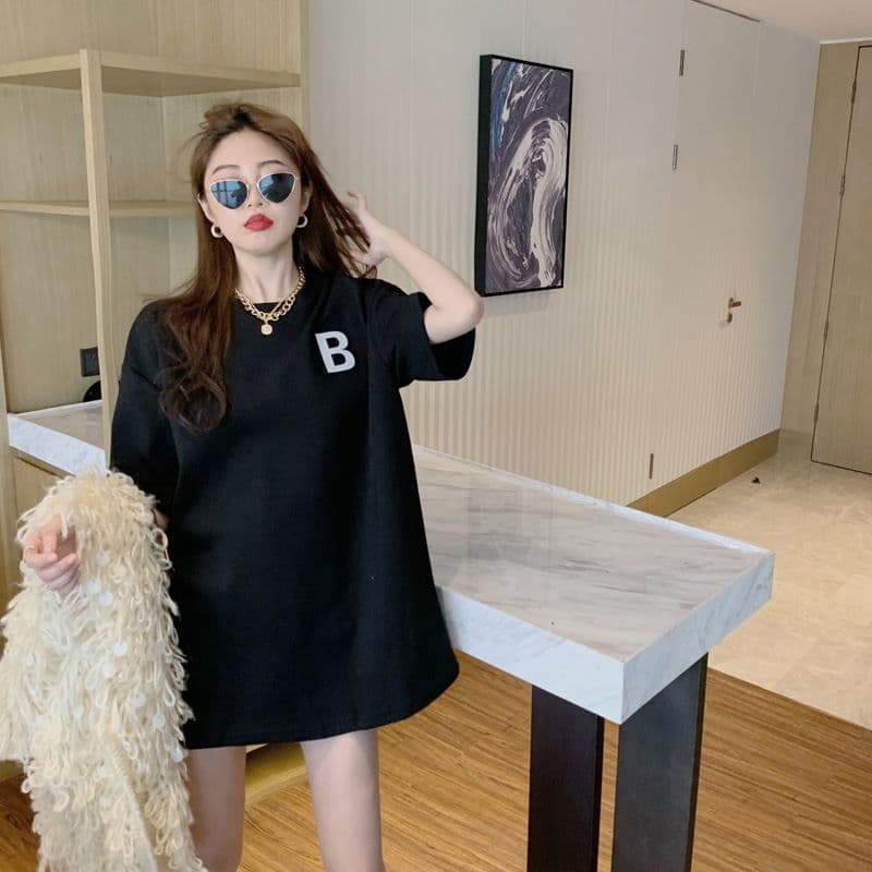 여름 새로운 한국 스타일 루즈핏 반팔 티셔츠 여성 3d 3 차원 범프 반사 프린트 여성 의류 맨위 상세 이미지 26