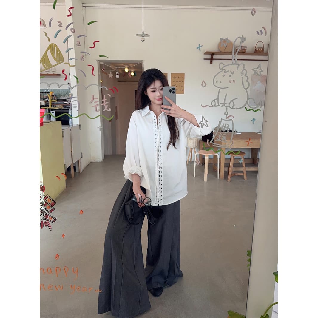 한 부서 세련된 작은 대중 디자인 센스 징 펀치 레이스업 캐주얼 화이트 셔츠 여성 긴 소매 2026 새로운 맨위 이미지 4