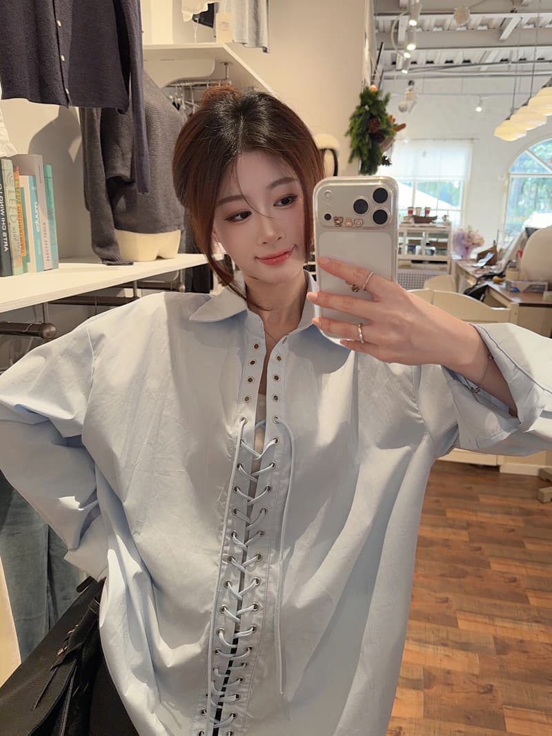 한 부서 세련된 작은 대중 디자인 센스 징 펀치 레이스업 캐주얼 화이트 셔츠 여성 긴 소매 2026 새로운 맨위 상세 이미지 23