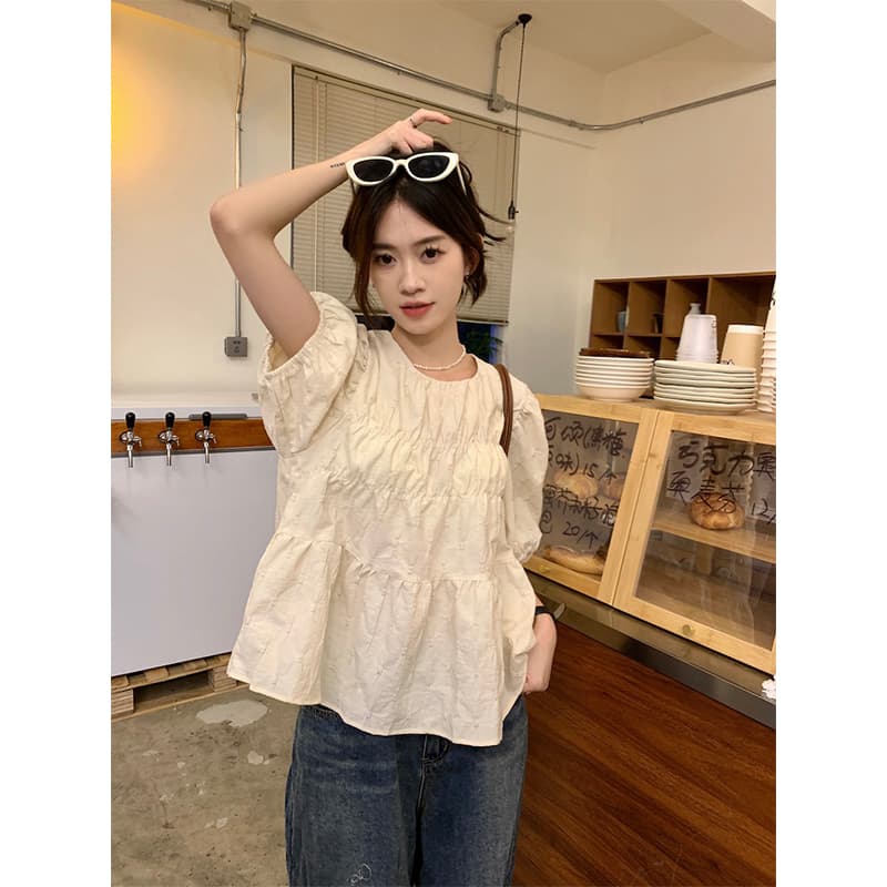 거품 소매 여성 셔츠 여름 2025 새로운 프랑스식 디자인 센스 작은 키 주름 루즈핏 쇼트 스타일 Chic 작은 셔츠