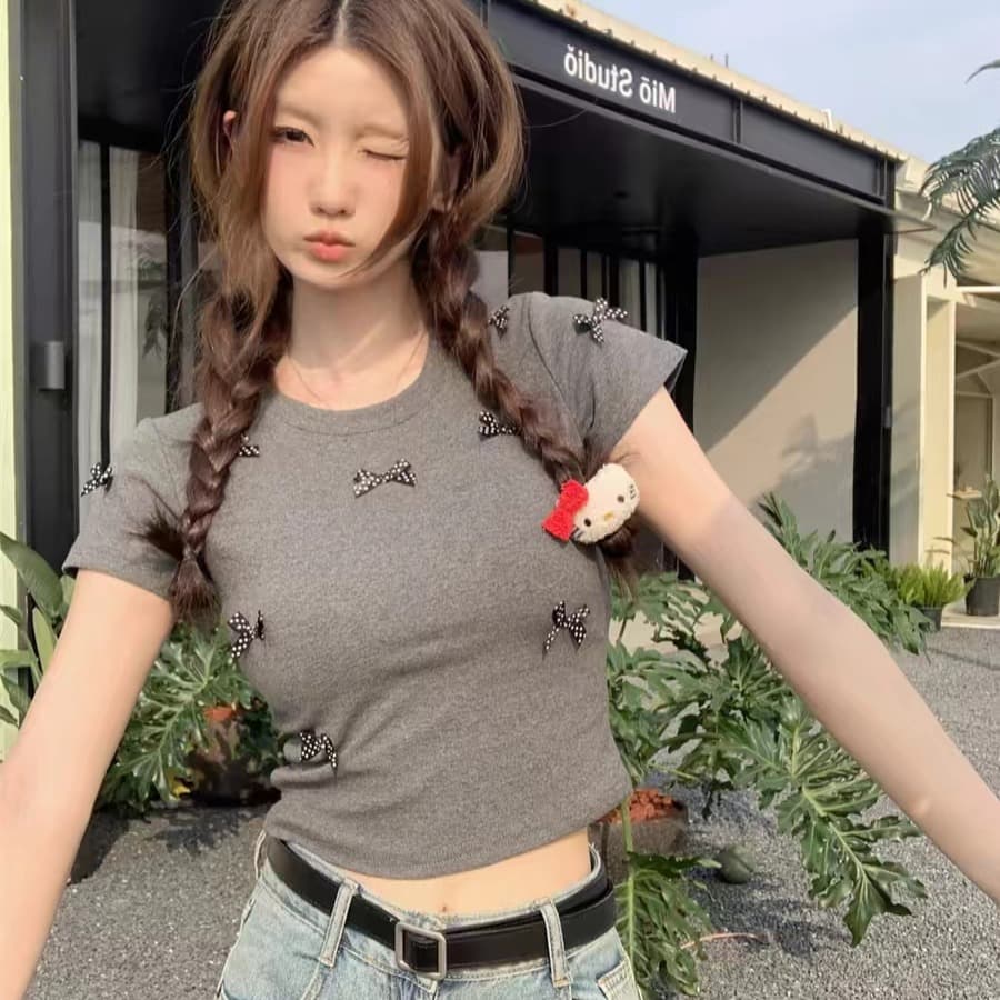 라운드 넥 나비 매듭 티셔츠 여성 달콤함 작은 키 디자인 센스 작은 대중 긍정적 인 어깨 반팔 맨위 이미지 5