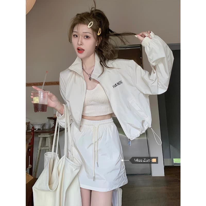 패션 연령 감소 스포츠 슈트 여성 여름 얇고 가벼운 스탠드 칼라 자외선 차단 재킷 하이웨이스트 반신 바지 캐주얼 투피스 세트 이미지 2