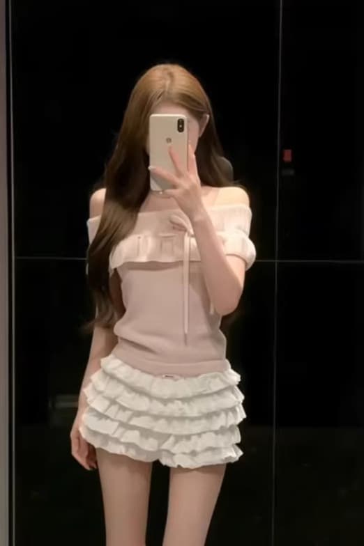 달콤함 부드러운 찹쌀 품격 오프숄더 둘 착용 프릴 새틴 스트랩 니트 기본 셔츠 여성 이미지 6