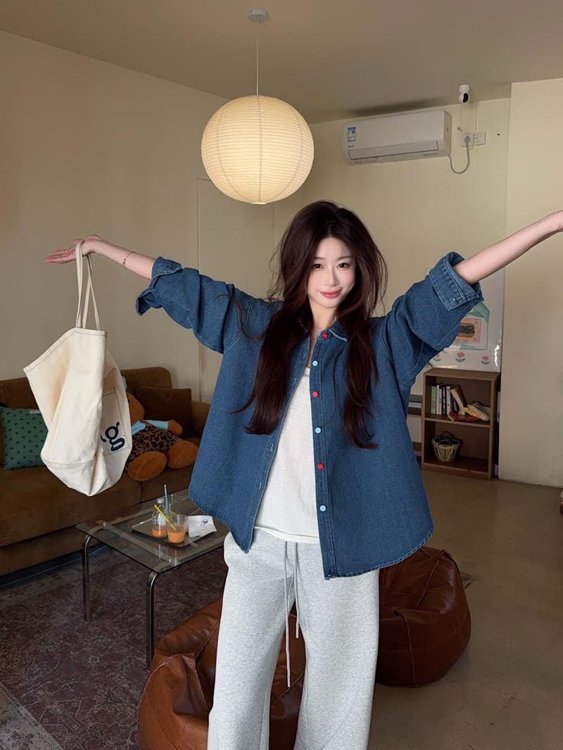 한 부서 레트로 자수 데님 여성 셔츠 2026 봄 디자인 센스 Chic 배색 단추 긴팔 맨위 재킷 상세 이미지 6