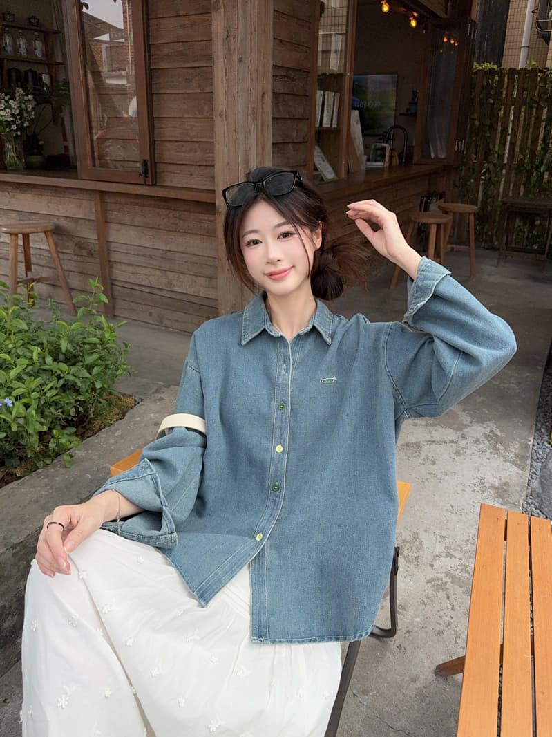 한 부서 레트로 자수 데님 여성 셔츠 2026 봄 디자인 센스 Chic 배색 단추 긴팔 맨위 재킷 상세 이미지 27