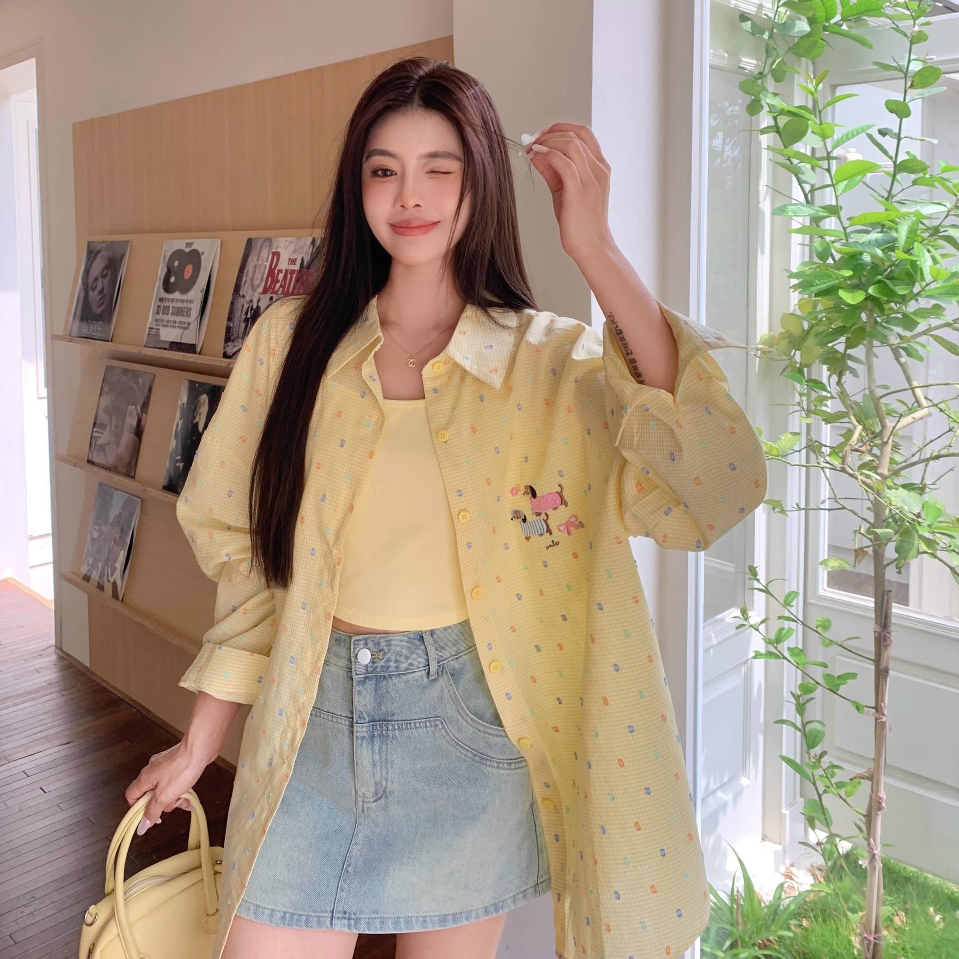 황색 얇은 스타일 자외선 차단 폴로 칼라 긴팔 여성 셔츠 봄 지방 mm 디자인 센스 루즈핏 슬림해 보이는 셔츠 상세 이미지 2