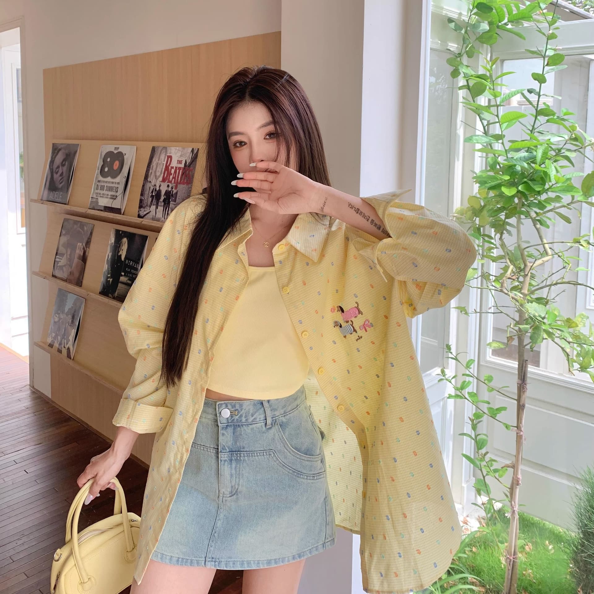 황색 얇은 스타일 자외선 차단 폴로 칼라 긴팔 여성 셔츠 봄 지방 mm 디자인 센스 루즈핏 슬림해 보이는 셔츠 상세 이미지 3