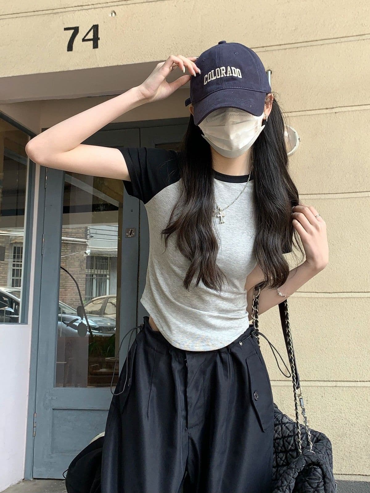 한국 스타일 삽입 어깨 소매 쇼트 스타일 티셔츠 여성 여름 몸매 가꾸기 불규칙 반팔 맨위 여성 상세 이미지 13