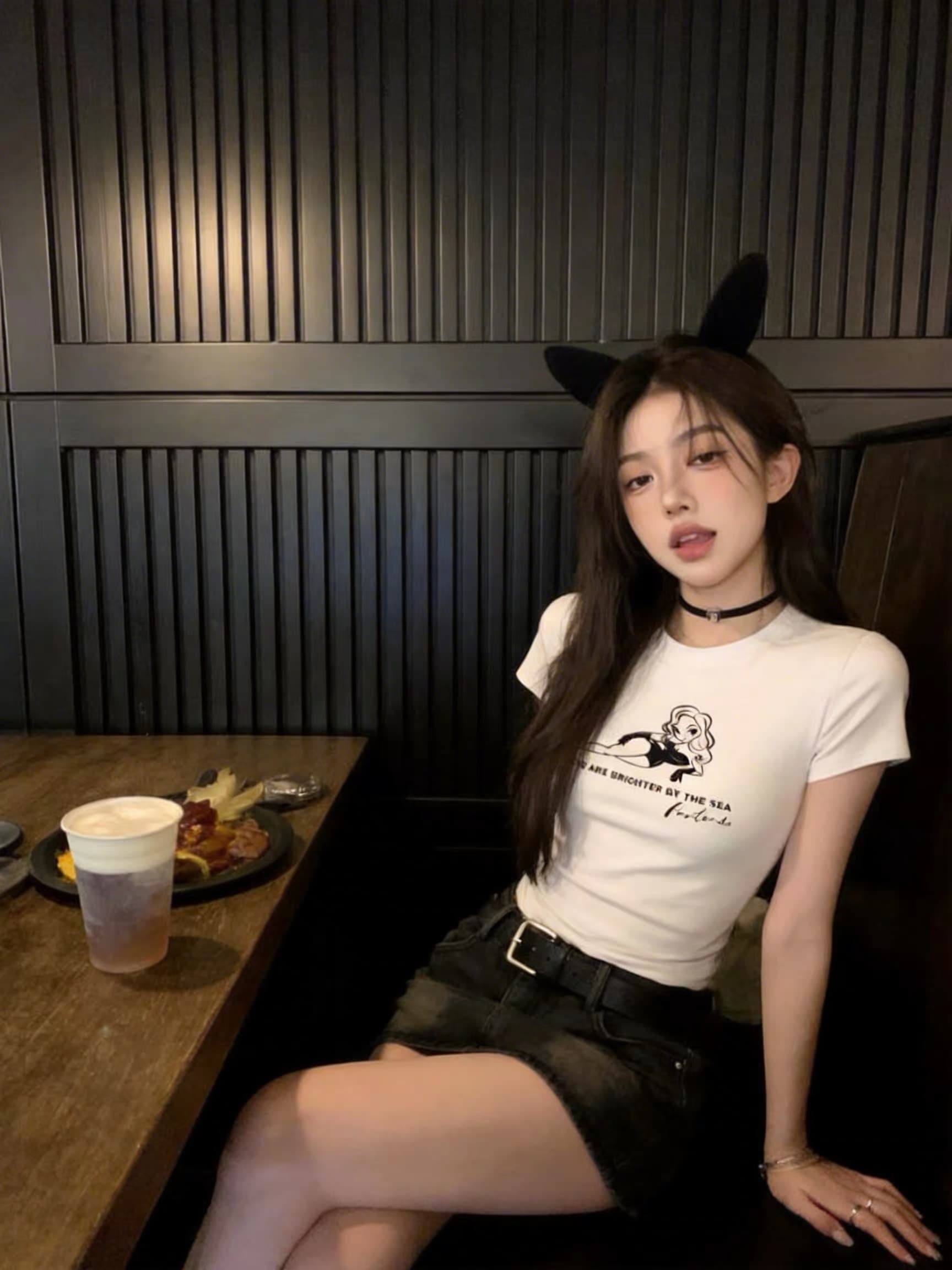 40 220 그램 빗질하다 92 면 8 암모니아 Lun 이후 패키지 칼라 몸매 가꾸기 슬림해 보이는 긍정적 인 어깨 반팔 티셔츠 여성 상세 이미지 2