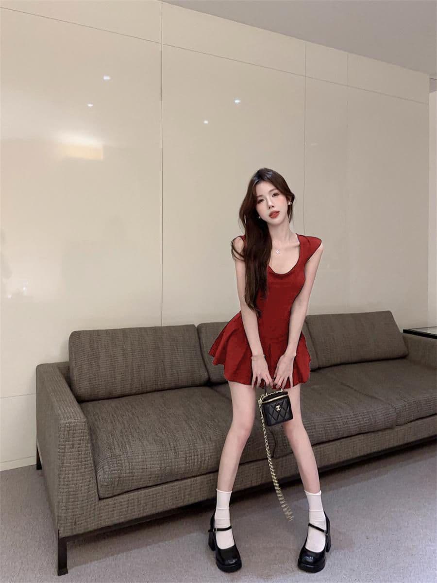 백리스 스트랩 순수한 욕망 품격 슬립 여성 드레스 여름 새로운 몸매 가꾸기 슬림해 보이는 작은 대중 디자인 센스 A라인 스커트 상세 이미지 10