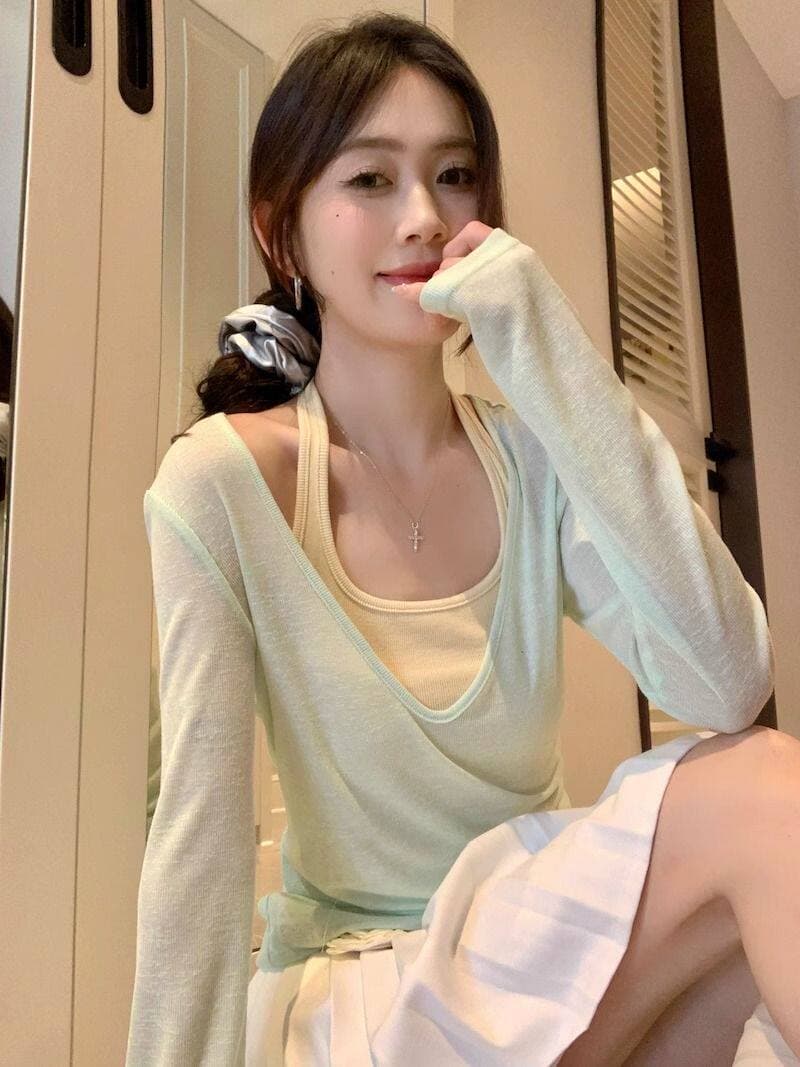 박하 녹색 얇은 스타일 스택 착용 V넥 자외선 차단 긴팔 티셔츠 여성 2026 여름 새로운 슬림해 보이는 긍정적 인 어깨 단색 맨위 트렌디 상세 이미지 18