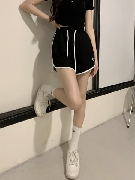 아메리칸 허리밴드 캐주얼 한 마디 넓은 다리 핫 바지 웨이 바지 운동 외출용 반바지 여성 루즈핏 자수 슬림해 보이는 패션 이미지 2