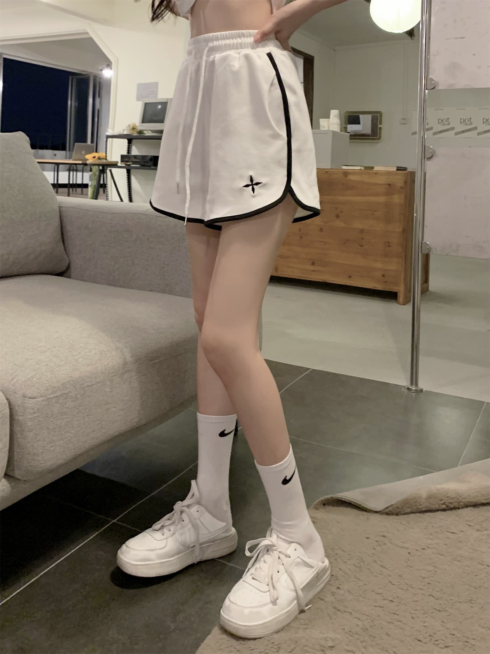아메리칸 허리밴드 캐주얼 한 마디 넓은 다리 핫 바지 웨이 바지 운동 외출용 반바지 여성 루즈핏 자수 슬림해 보이는 패션 상세 이미지 23