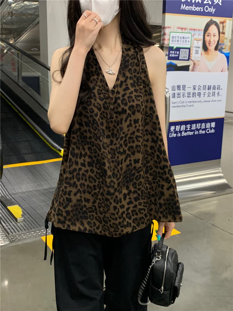 평직 공단 레트로 레오파드 무늬 행침 목 조끼 여성 새로운 핫걸 바람 품격 V넥 슬립 맨위 상세 이미지 5