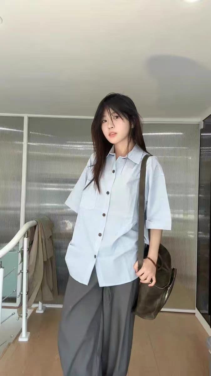 소금 부서 느슨함 센스 스트라이프 폴로 칼라 반팔 여성 셔츠 여름 새로운 작은 대중 아름다운 작은 셔츠 루즈핏 슬림해 보이는 맨위 상세 이미지 11