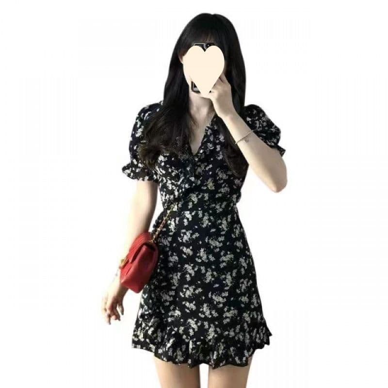 프랑스식 검정색 꽃무늬 여성 드레스 달콤한 욕망 바람 치마 거품 소매 허리 수축 디자인 센스 작은 대중 슬림해 보이는 이미지 5