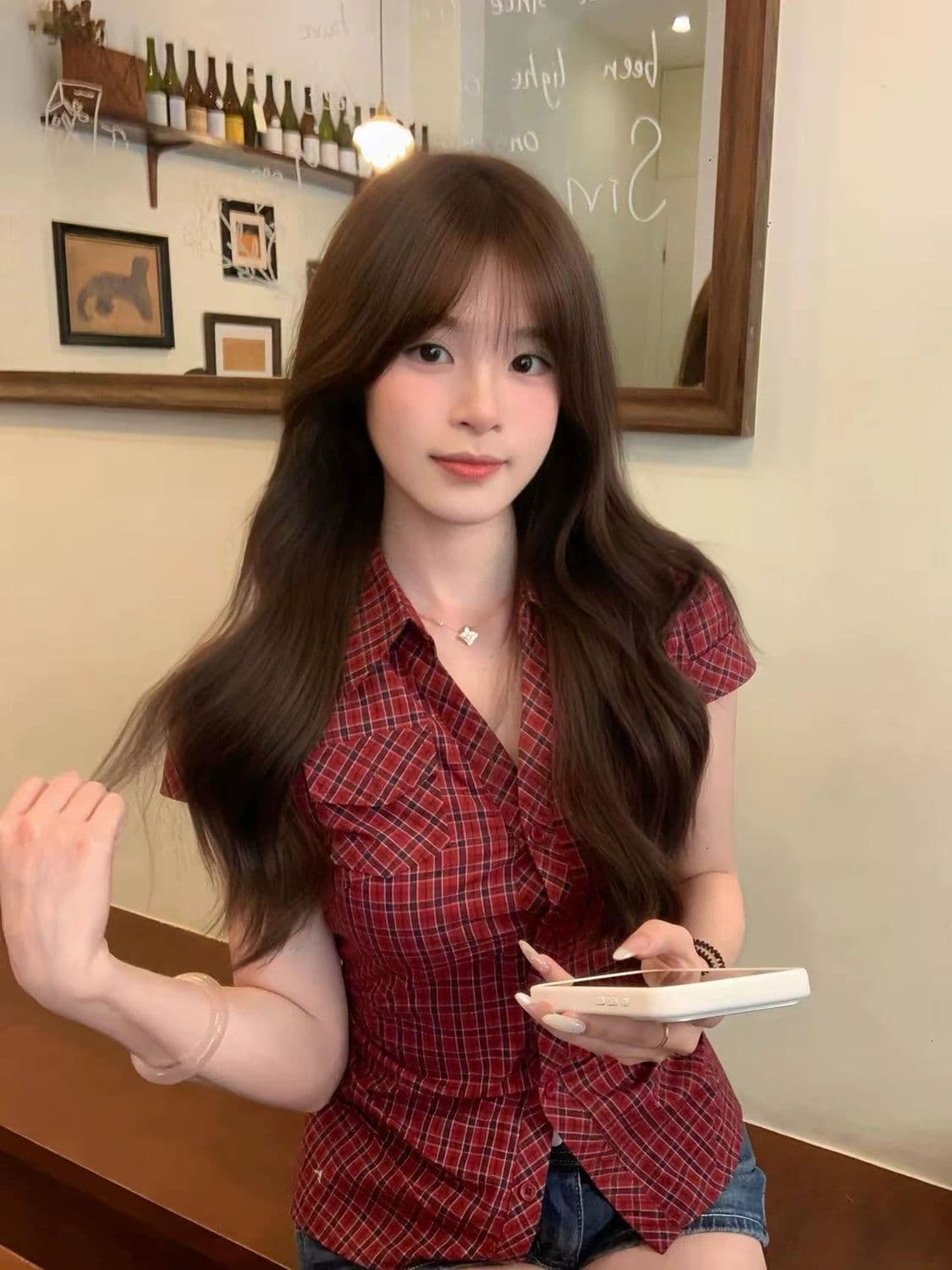 2026 새로운 레트로 긍정적 인 어깨 한 부서 빨간색 셔츠 반팔 여름 몸매 가꾸기 슬림해 보이는 셔츠 맨위 상세 이미지 2