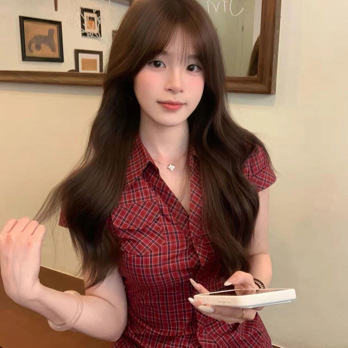 2026 새로운 레트로 긍정적 인 어깨 한 부서 빨간색 셔츠 반팔 여름 몸매 가꾸기 슬림해 보이는 셔츠 맨위 상세 이미지 7