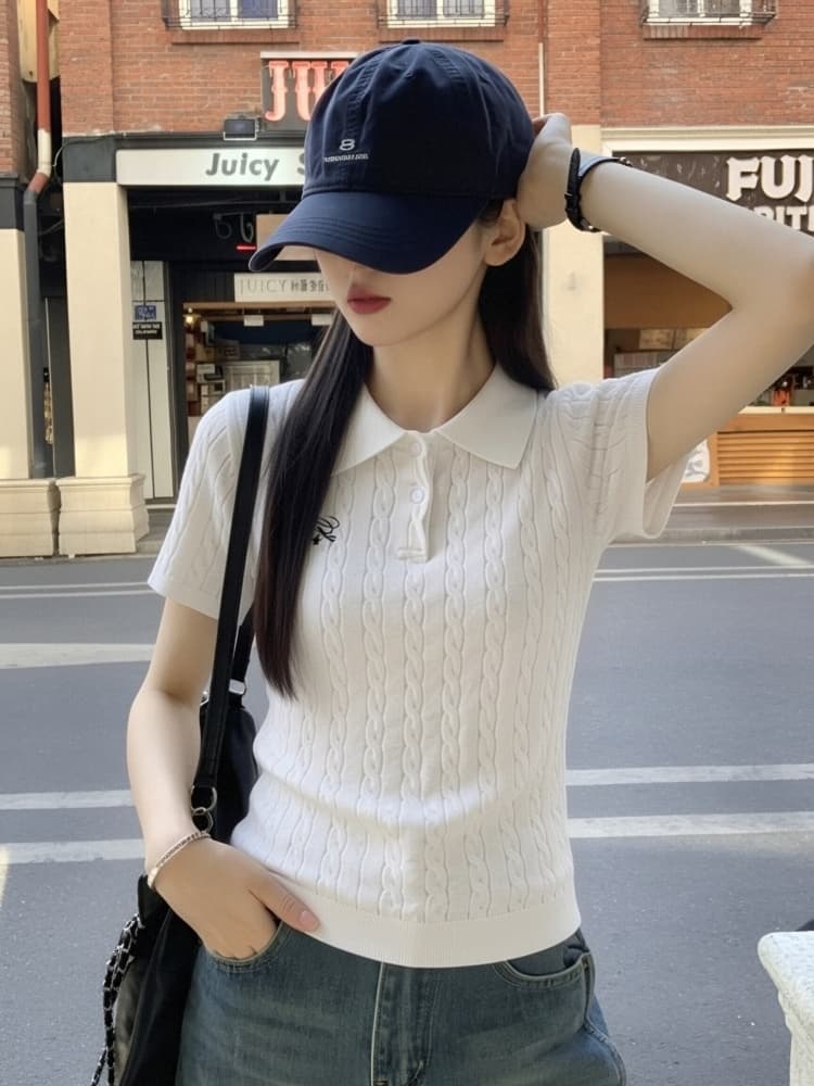 한 부서 꽈배기 작은 셔츠 여성 여름 얼음 실크 통기성 니트 반팔 POLO 칼라 티셔츠 디자인 센스 자수 맨위 ins