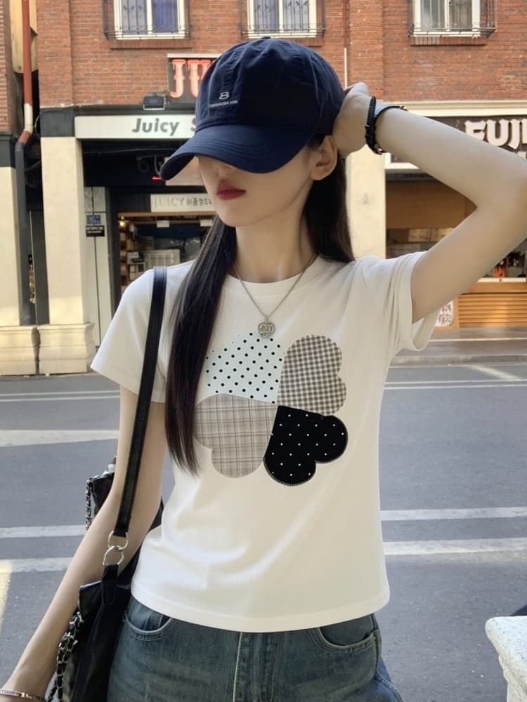 한 부서 레트로 자수 도트 무늬 클로버 반팔 티셔츠 여성 여름 몸매 가꾸기 슬림해 보이는 디자인 센스 핫걸 맨위 트렌디