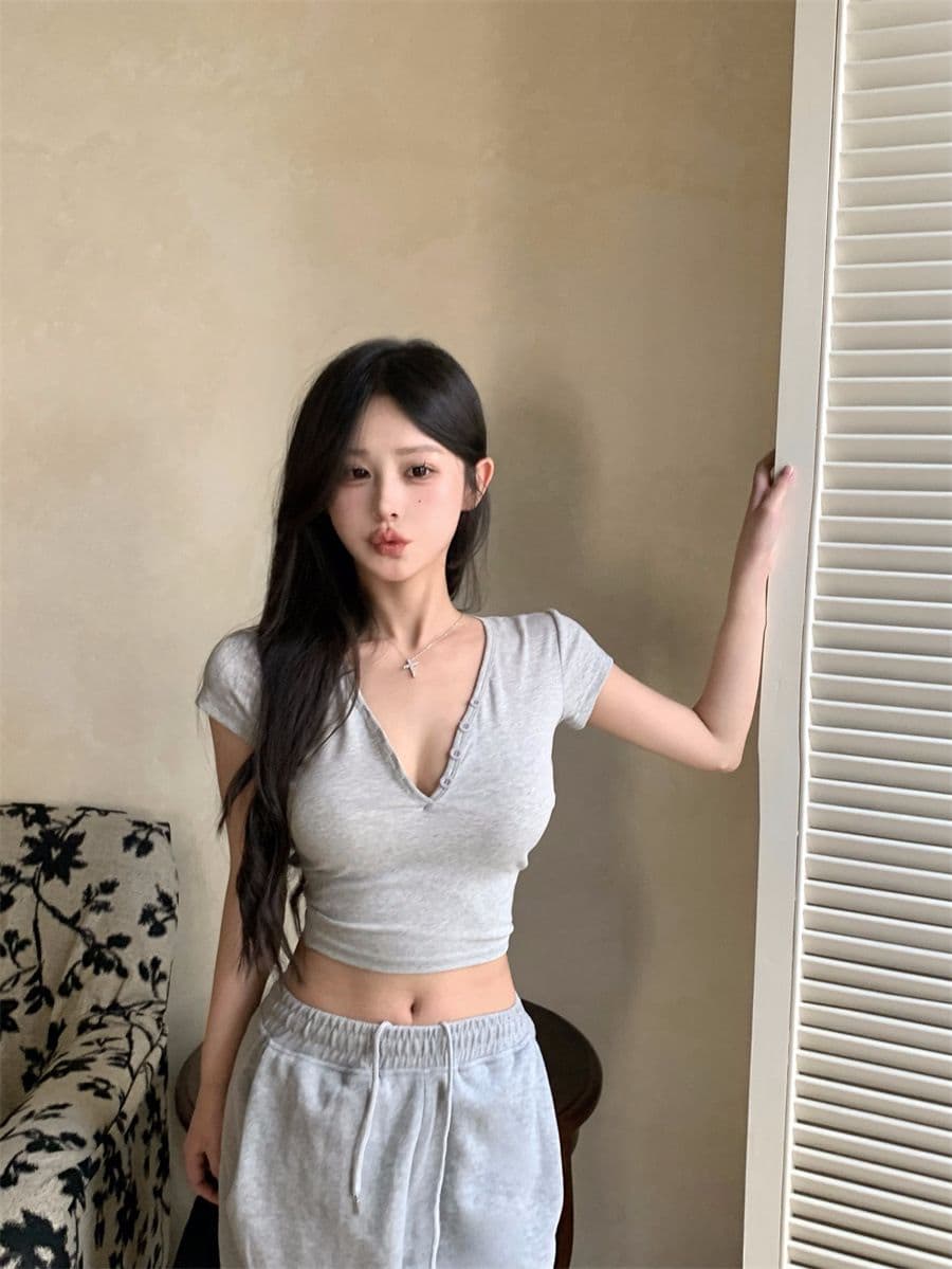 있음 선적 모달 V넥 반팔 긍정적 인 어깨 계절 Chic 고유 한 달콤한 차가운 핫걸 쇼트 스타일 타이트 슬림해 보이는 맨위 상세 이미지 9