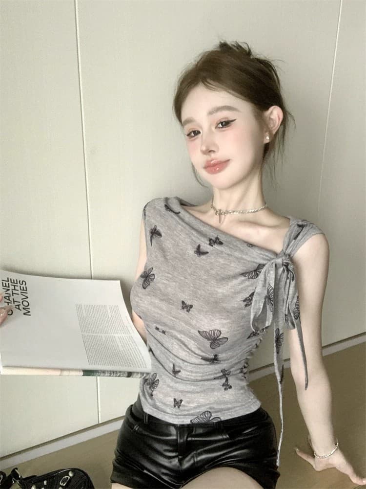 프랑스식 달콤함 디자인 센스 오프숄더 행침 목 반팔 티셔츠 여성 기본 셔츠 여름 주름 허리 수축 Chic 맨위 이미지 2