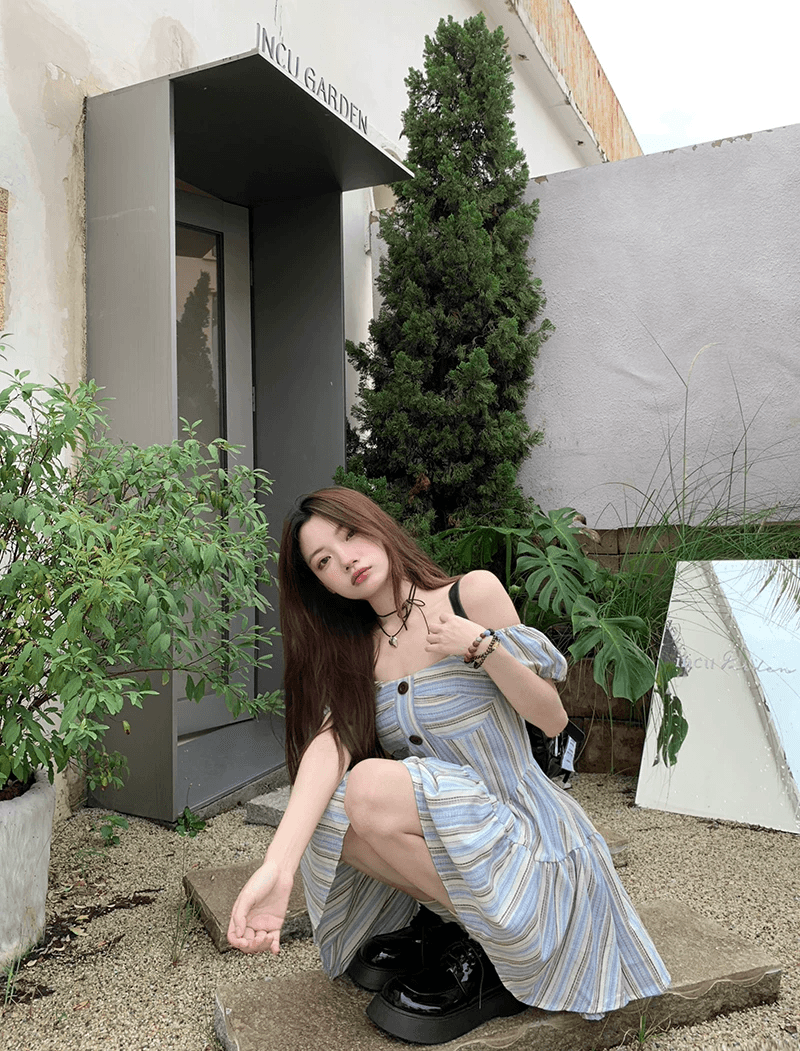 핫걸 여성 드레스 허리 수축 슬림해 보이는 해변가 치마 여름 도파민 착용 가져 가라. 치마 스트라이프 단추 상세 이미지 5