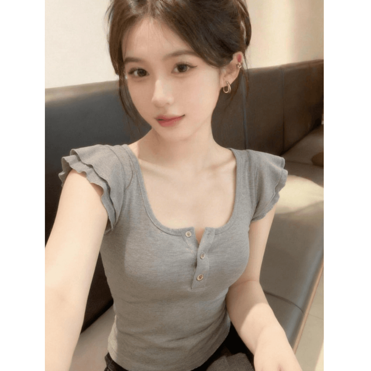 순수한 욕망 회색 u 칼라 작은 날다 소매 반팔 티셔츠 여성 2026 여름 새로운 자이언트 잘 생긴 ~ 중 몸매 가꾸기 맨위 아니요 명중 섹션 이미지 5